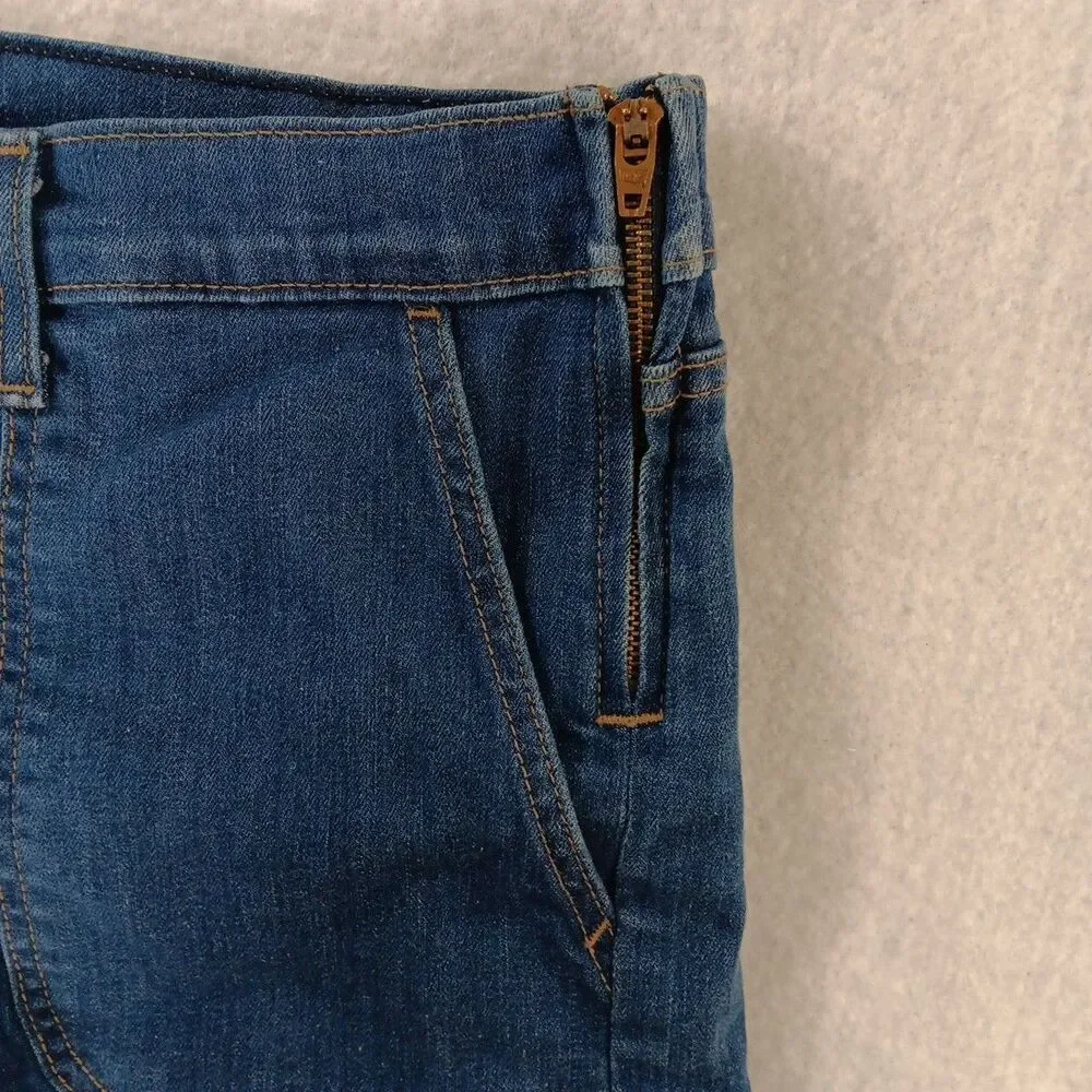 Vintage Levi's Denim Shorts Size 29 Blue Double Side Zip Y2K patch pocket